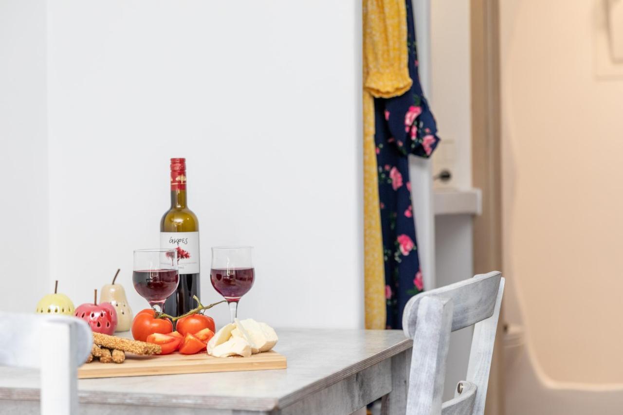Depis Luxury Suites Naxos City Zewnętrze zdjęcie