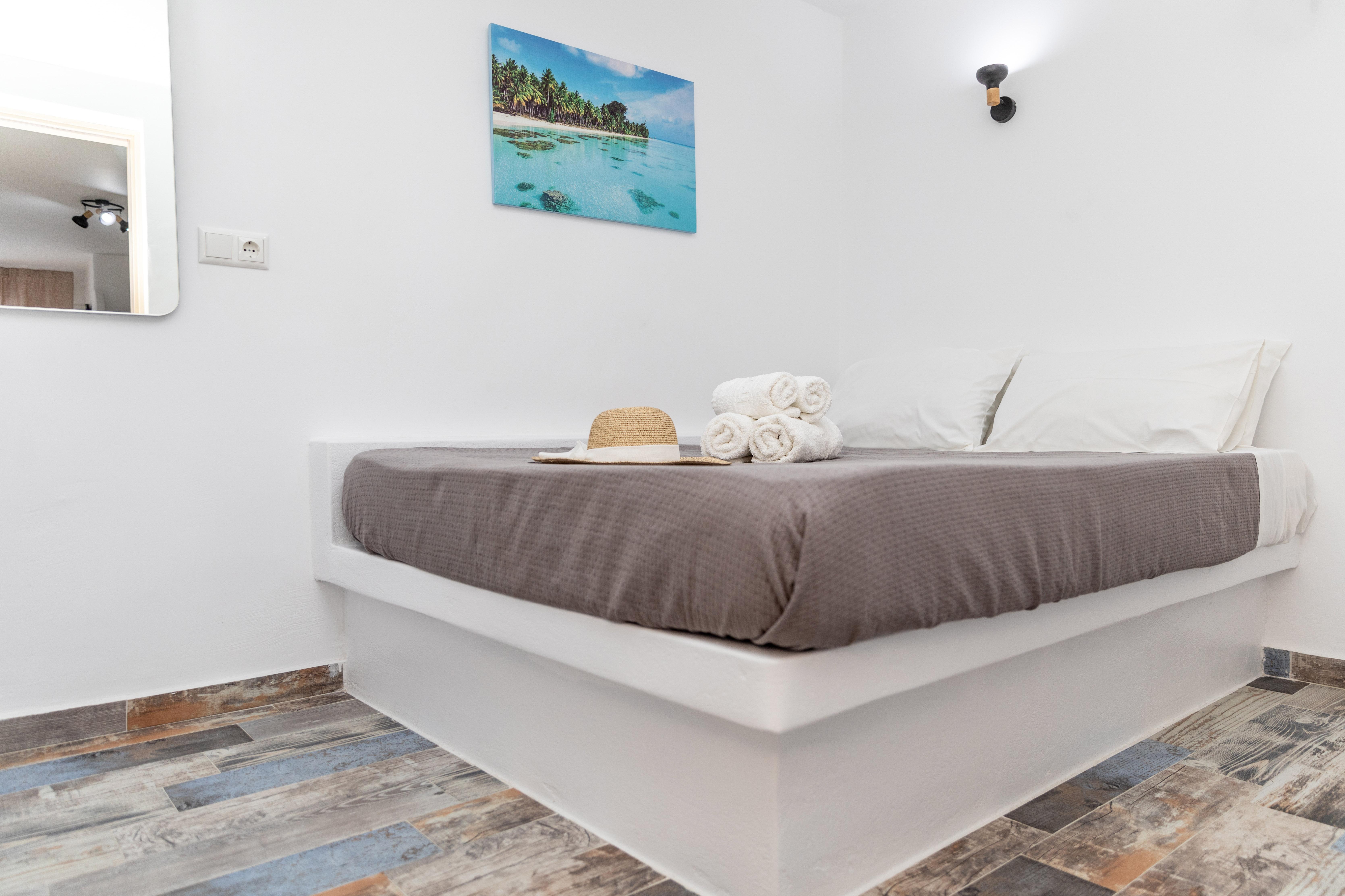 Depis Luxury Suites Naxos City Zewnętrze zdjęcie