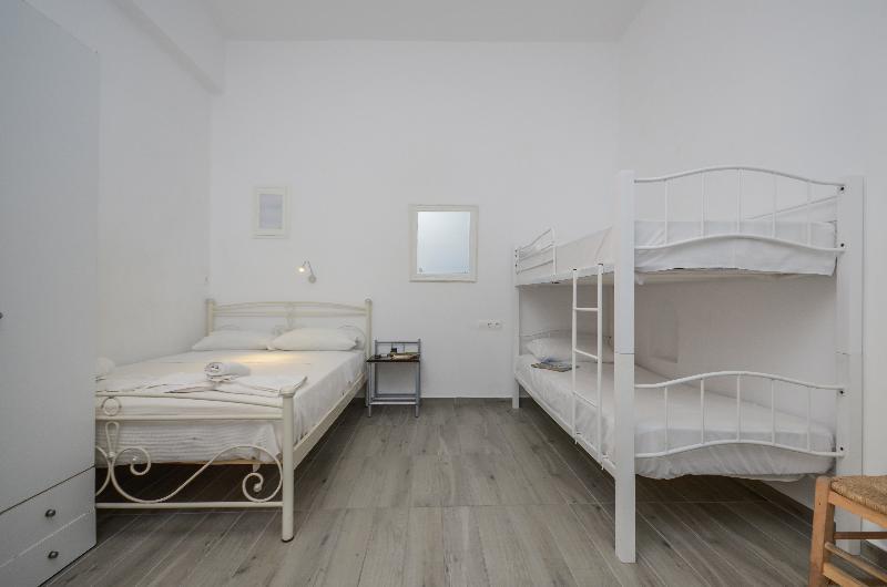 Depis Luxury Suites Naxos City Zewnętrze zdjęcie